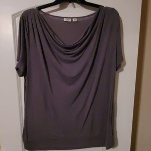 22/24 Short sleeve gray blouse